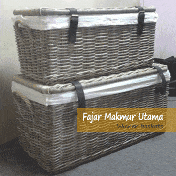 Wicker trunk storage