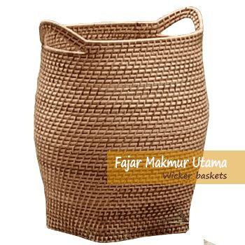 Wicker lombok basket