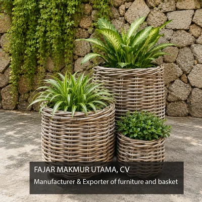 wicker basket round