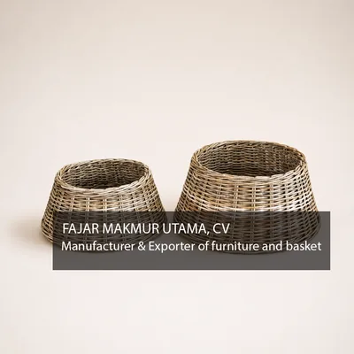 round woven cover planter